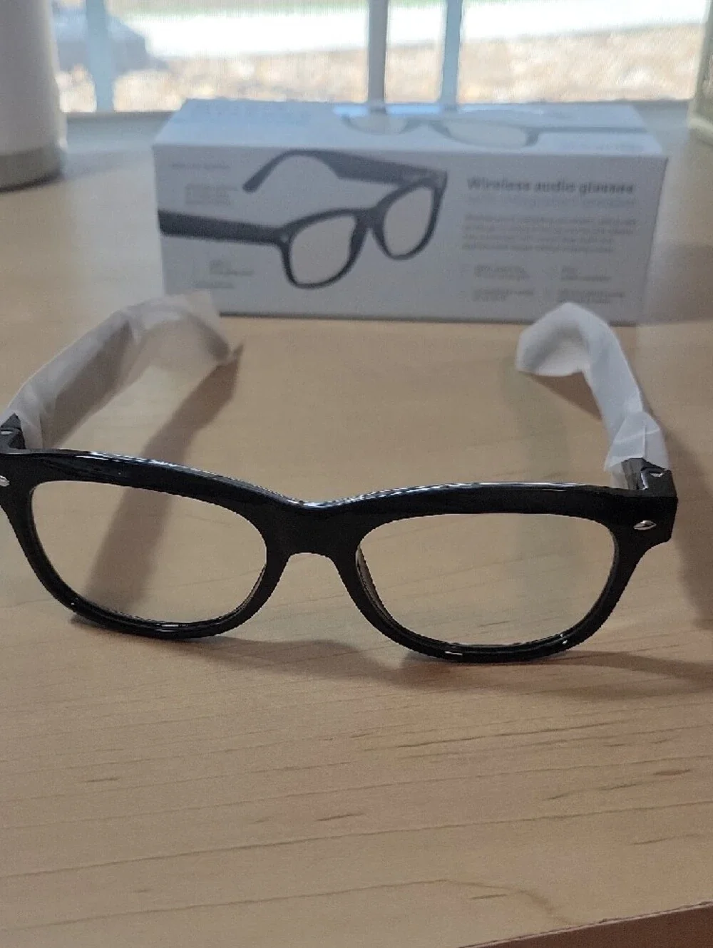Wear iQ Wearable Wireless Audio Glasses in Black